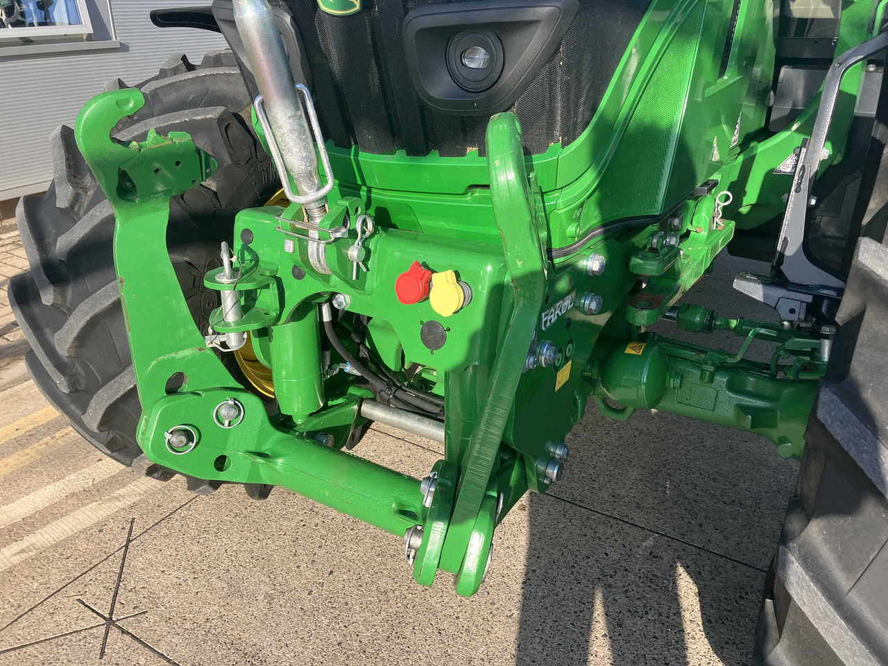 Máy cày John Deere 6R 150 & 623R Loader: hình 8