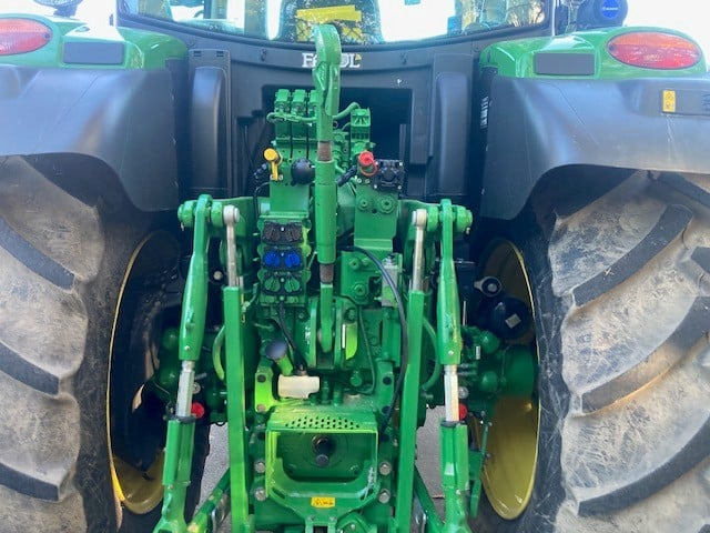 John Deere 6R 185 - Máy cày: hình 5 John Deere 6R 185 - Máy cày: hình 5