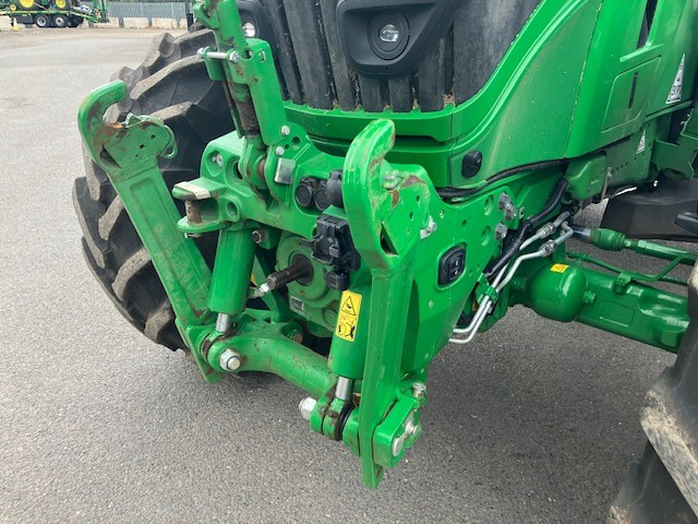 John Deere 6R 195 - Máy cày: hình 3 John Deere 6R 195 - Máy cày: hình 3