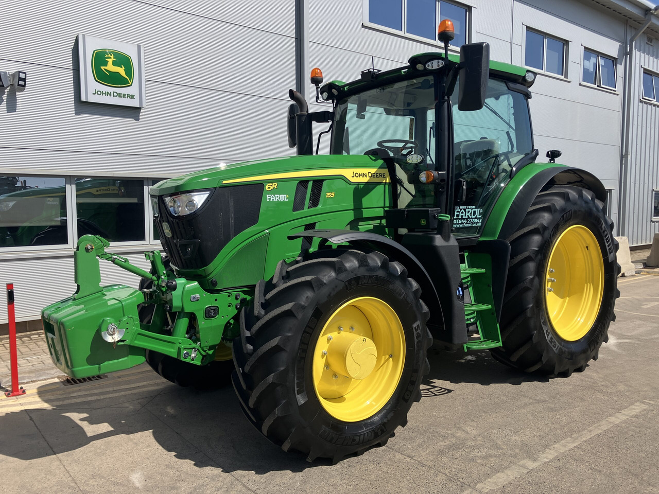 John Deere 6R155 - Máy cày: hình 1 John Deere 6R155 - Máy cày: hình 1