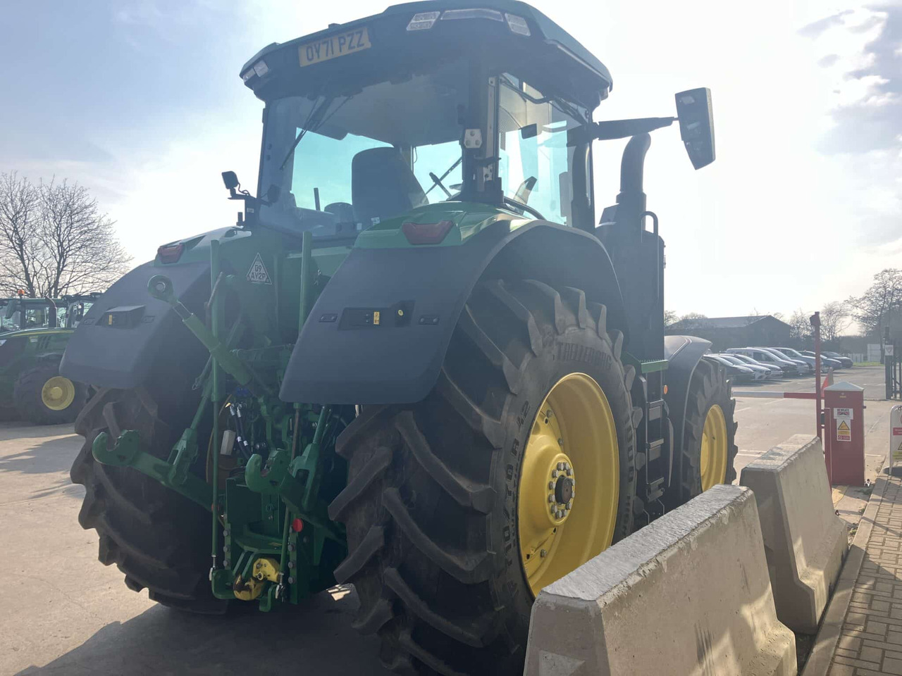 John Deere 7R 290 - Máy cày: hình 5 John Deere 7R 290 - Máy cày: hình 5