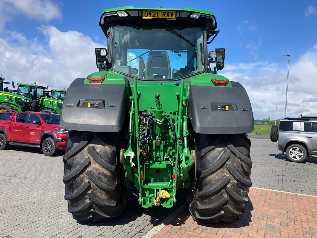 John Deere 7R 310 - Máy cày: hình 3 John Deere 7R 310 - Máy cày: hình 3