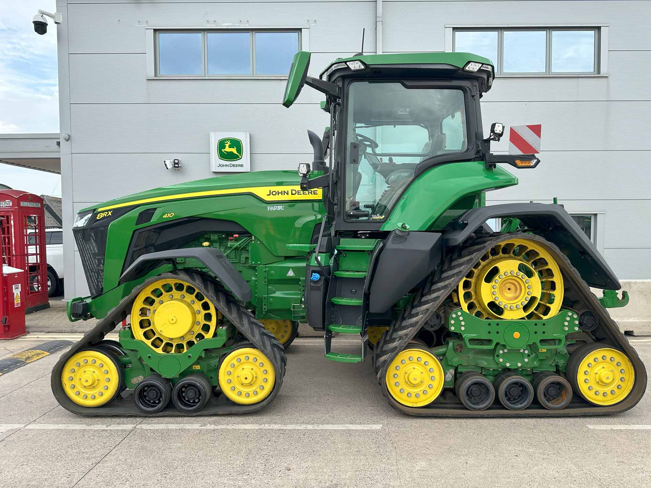 John Deere 8RX 410 - Máy cày: hình 2 John Deere 8RX 410 - Máy cày: hình 2