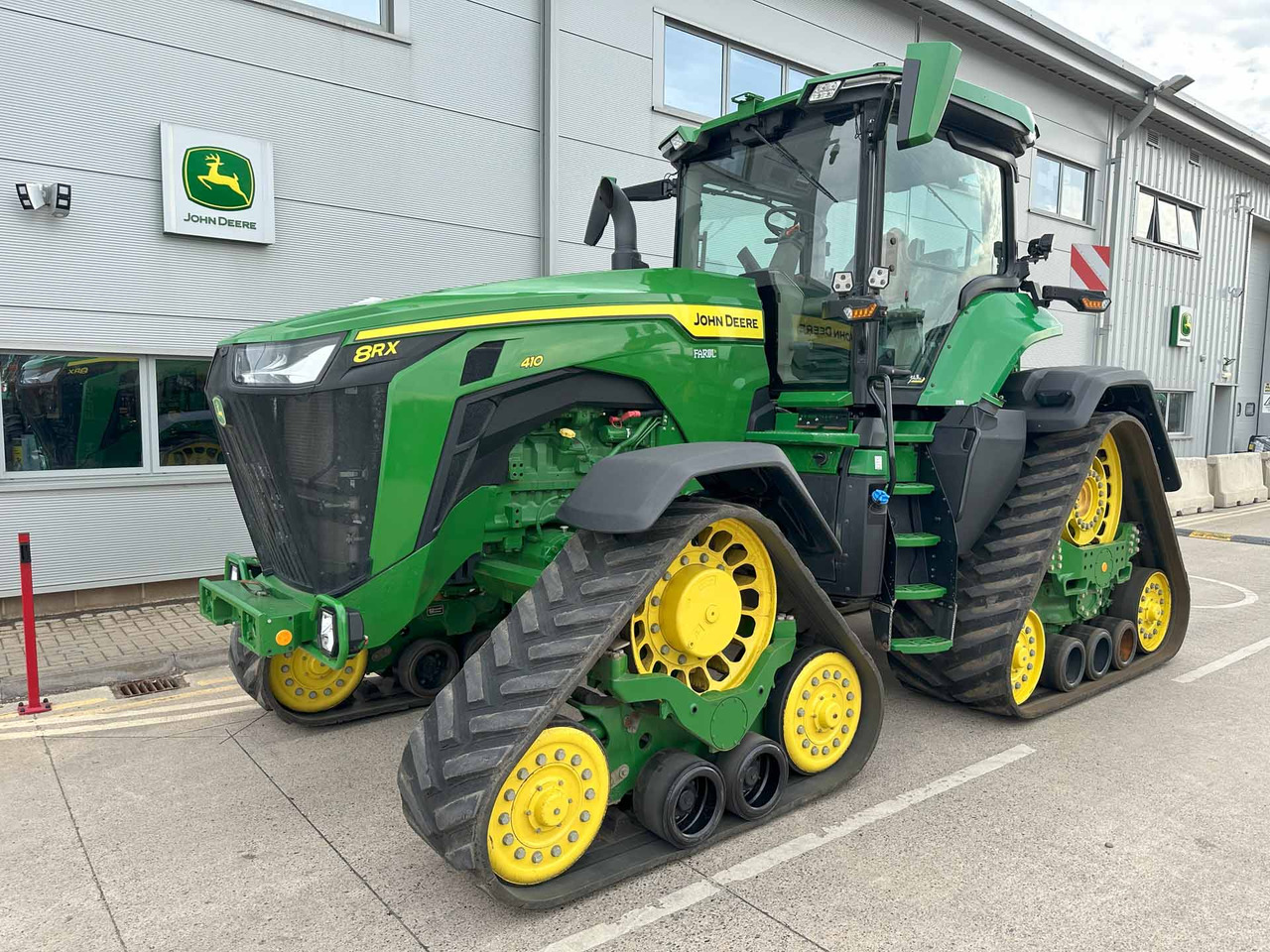 John Deere 8RX 410 - Máy cày: hình 1 John Deere 8RX 410 - Máy cày: hình 1