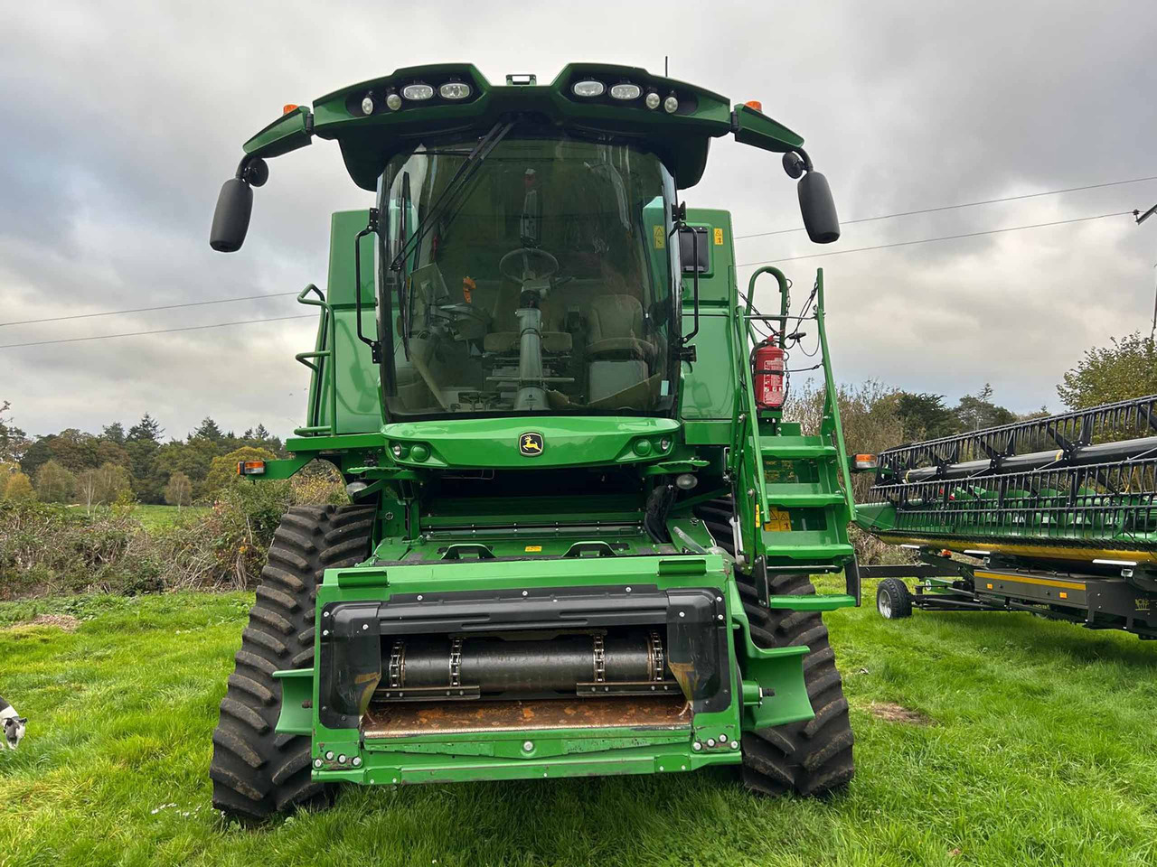 John Deere S780 - Máy gặt đập: hình 2 John Deere S780 - Máy gặt đập: hình 2