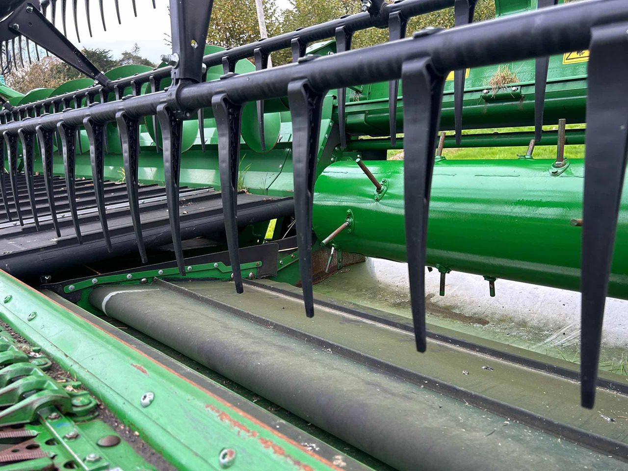 John Deere S780 - Máy gặt đập: hình 4 John Deere S780 - Máy gặt đập: hình 4