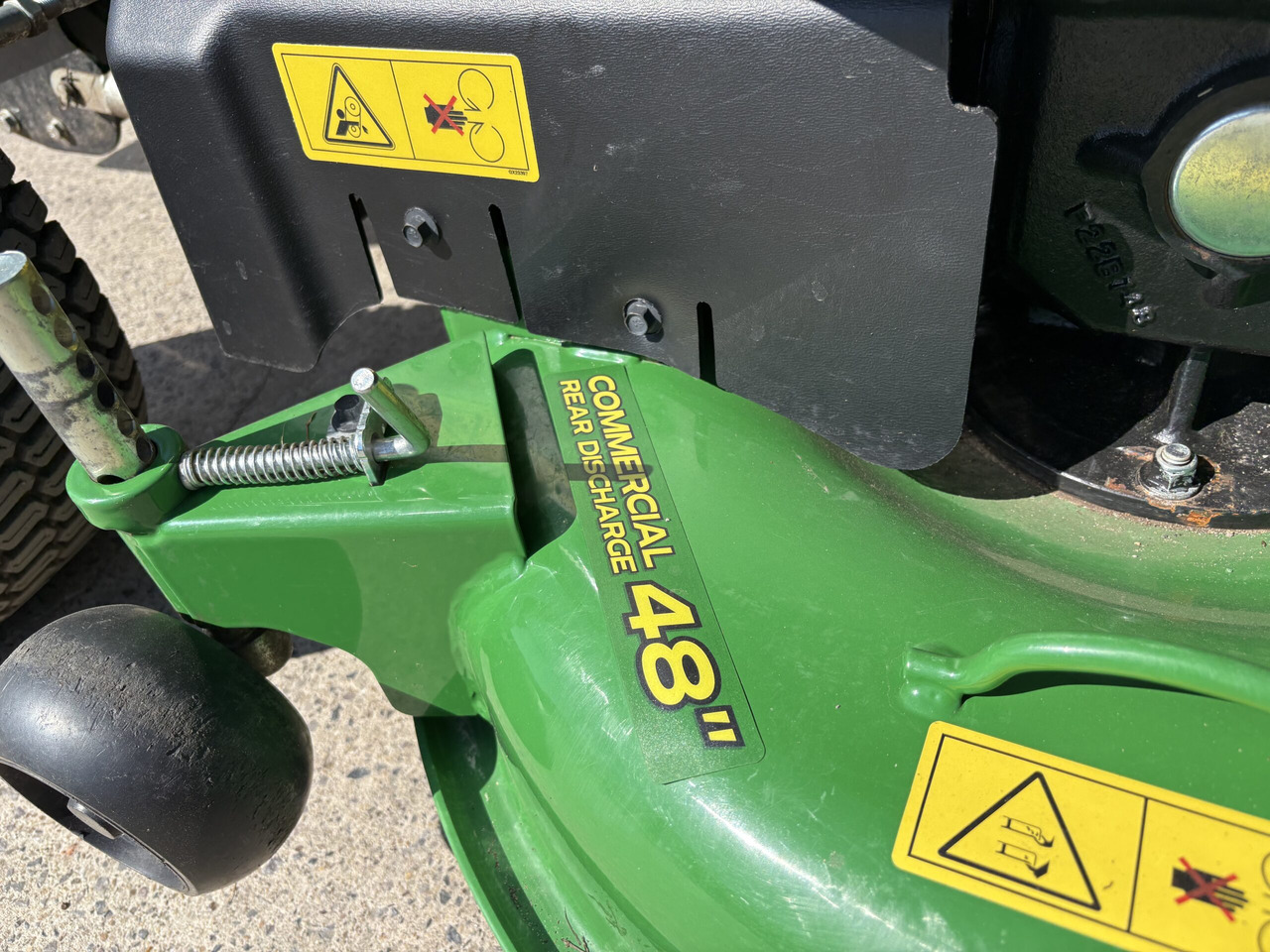 John Deere X950R Cut & Collect mower - Máy cắt cỏ vườn: hình 5 John Deere X950R Cut & Collect mower - Máy cắt cỏ vườn: hình 5