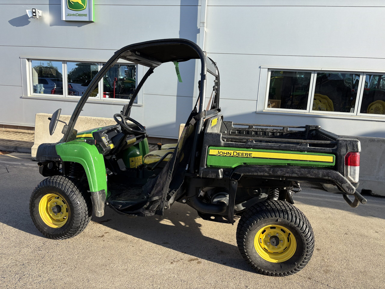 John Deere XUV855M Gator - ATV/ Xe 4 bánh: hình 1 John Deere XUV855M Gator - ATV/ Xe 4 bánh: hình 1