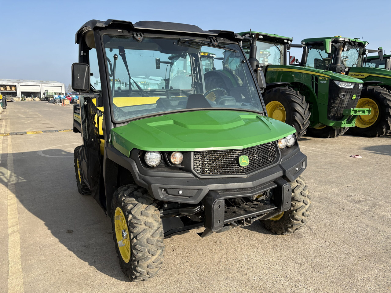 John Deere XUV865M - ATV/ Xe 4 bánh: hình 2 John Deere XUV865M - ATV/ Xe 4 bánh: hình 2