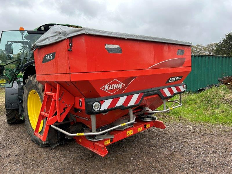 Kuhn AXIS H-EMC-W 50.2 - Máy rải phân bón: hình 1 Kuhn AXIS H-EMC-W 50.2 - Máy rải phân bón: hình 1