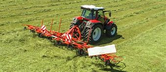 Kuhn GF8700 Tedder - Dàn trải/ Cào: hình 1 Kuhn GF8700 Tedder - Dàn trải/ Cào: hình 1