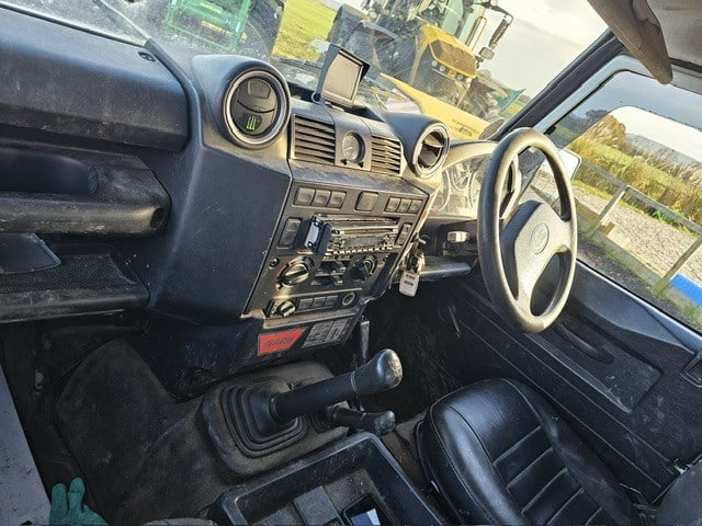Xe ben nhỏ LAND ROVER DEFENDER 130 TIPPER: hình 13