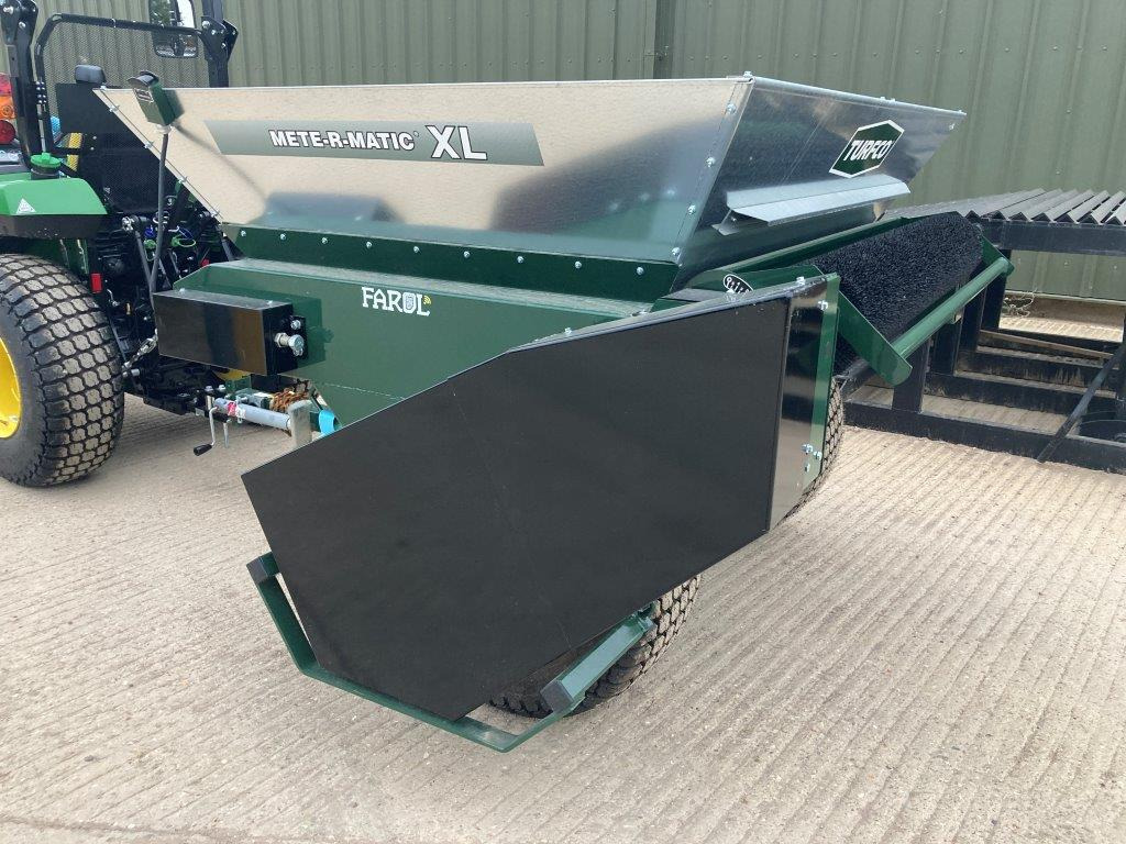 Turfco METE-R-MATIC XL Top Dresser - Trang thiết bị vườn: hình 3 Turfco METE-R-MATIC XL Top Dresser - Trang thiết bị vườn: hình 3