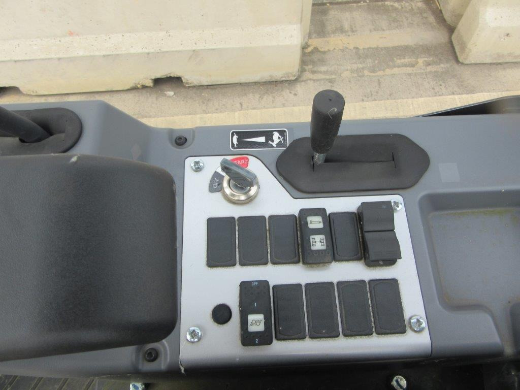 Máy xúc YANMAR SV19VT: hình 11