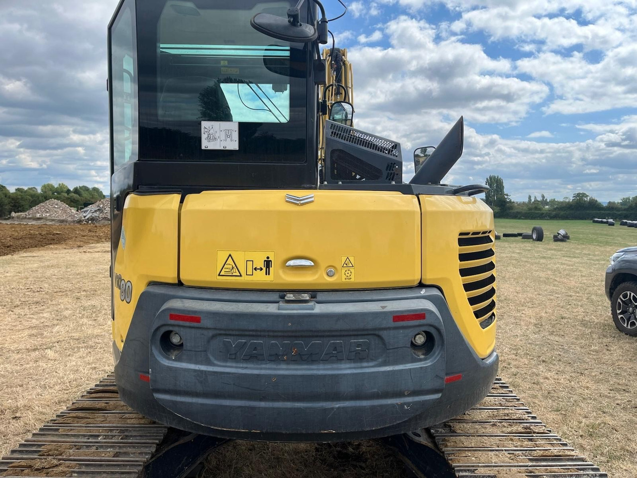 YANMAR VIO80-1A - Máy xúc: hình 4 YANMAR VIO80-1A - Máy xúc: hình 4