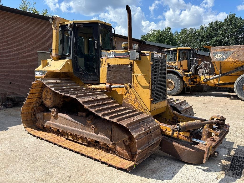 CAT D 6 M LGP - Máy ủi: hình 3 CAT D 6 M LGP - Máy ủi: hình 3