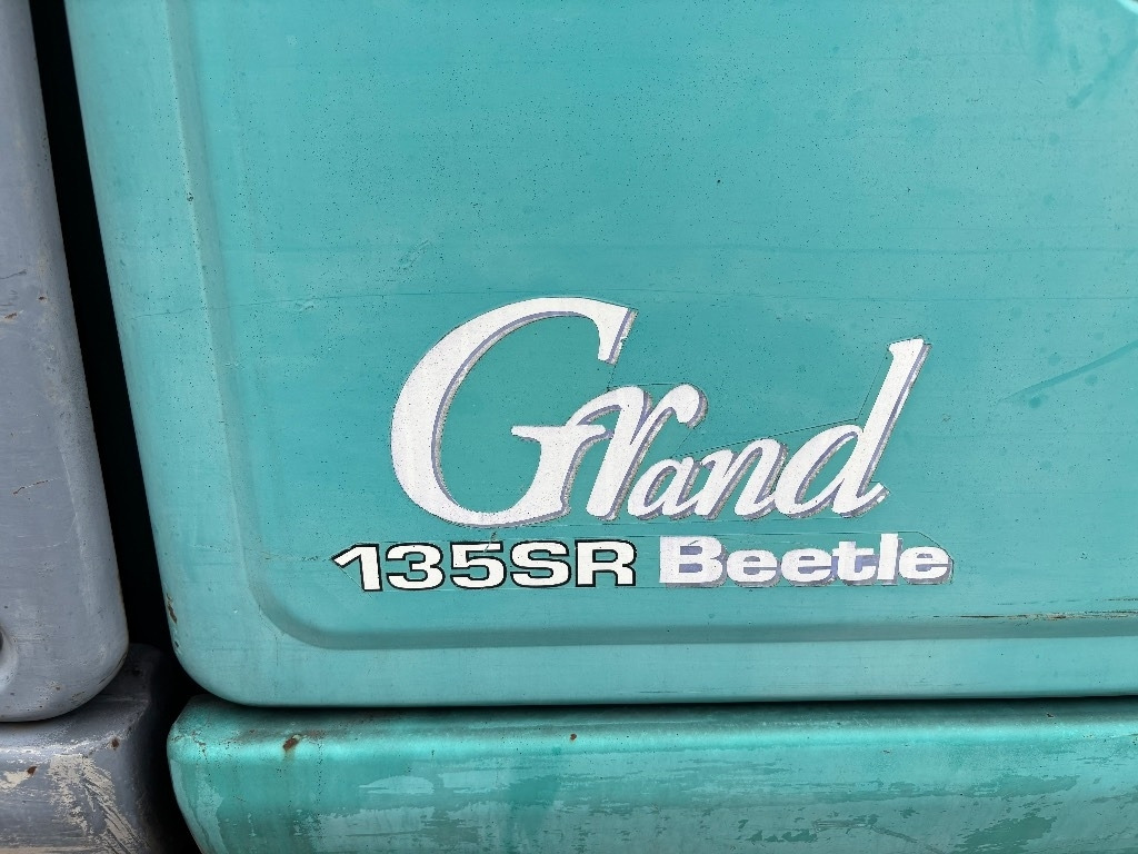 Máy xúc bánh xích Kobelco SK 135: hình 16 Máy xúc bánh xích Kobelco SK 135: hình 16