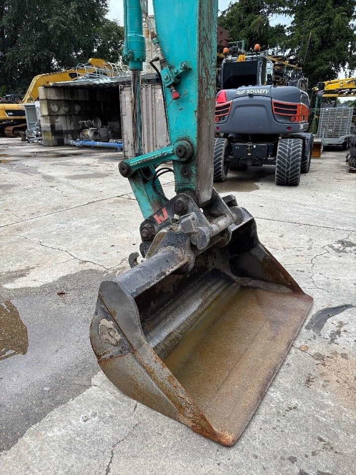 Máy xúc bánh xích Kobelco SK 135: hình 7 Máy xúc bánh xích Kobelco SK 135: hình 7