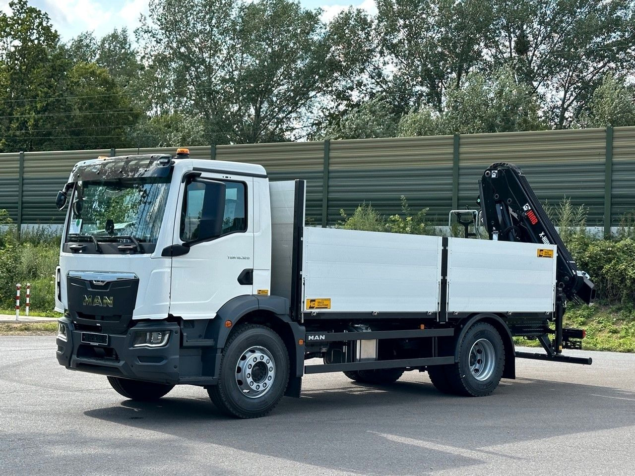 MAN TGM 18.320 4x2 Euro6e Kran Hiab - Xe cẩu tự hành: hình 2 MAN TGM 18.320 4x2 Euro6e Kran Hiab - Xe cẩu tự hành: hình 2