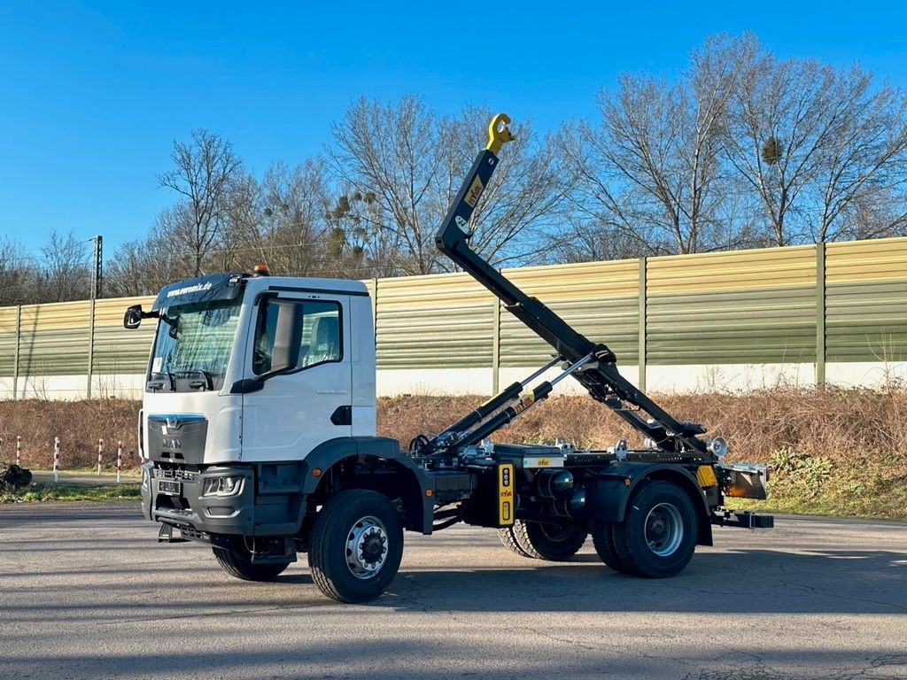 MAN TGM 18.320 4x4 Euro 6e Hyva 12-45 - Xe tải nâng móc, Xe cẩu tự hành: hình 3 MAN TGM 18.320 4x4 Euro 6e Hyva 12-45 - Xe tải nâng móc, Xe cẩu tự hành: hình 3