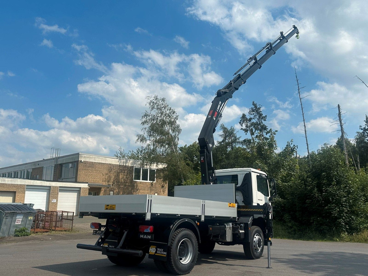 MAN TGM 18.320 4x4 Euro 6e Pritsche Hiab 228-4 Kran - Xe cẩu tự hành: hình 5 MAN TGM 18.320 4x4 Euro 6e Pritsche Hiab 228-4 Kran - Xe cẩu tự hành: hình 5