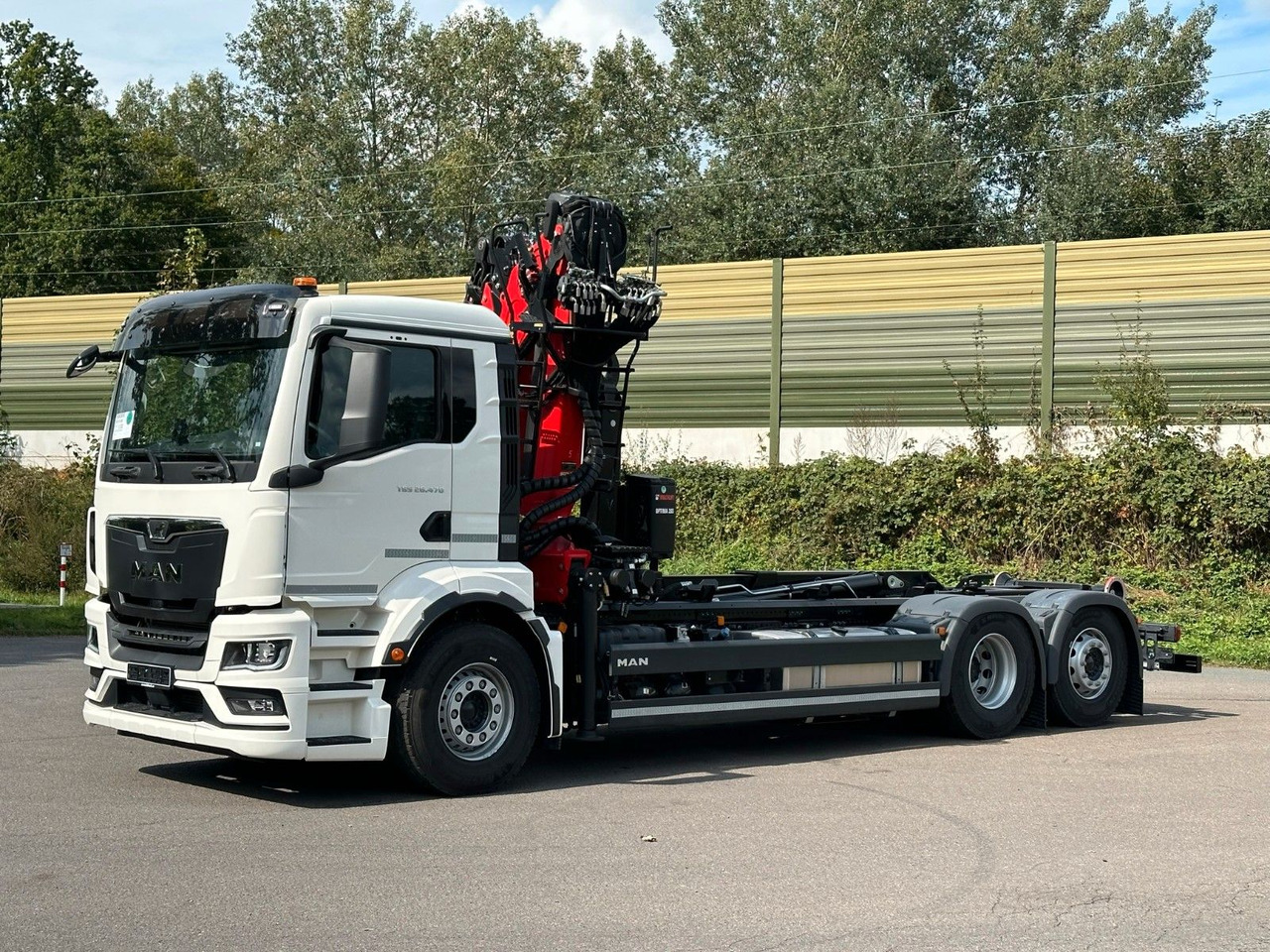 MAN TGS 26.470 6x2 Abrollkipper + Kran EPSILON - Xe tải nâng móc, Xe cẩu tự hành: hình 3 MAN TGS 26.470 6x2 Abrollkipper + Kran EPSILON - Xe tải nâng móc, Xe cẩu tự hành: hình 3