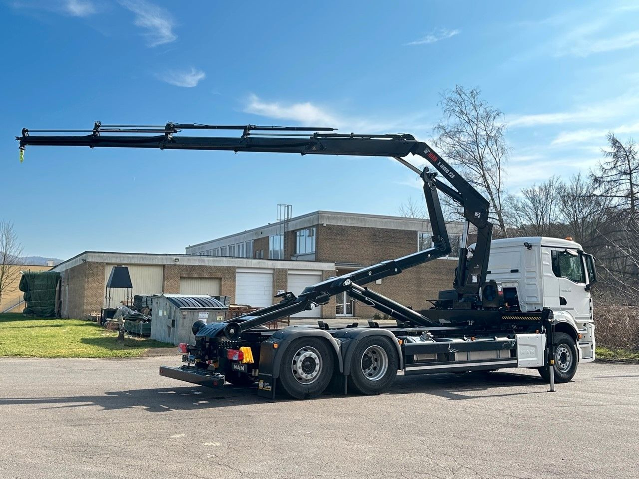 MAN TGS 26.470 6x2 Abrollkipper + Kran Hiab 228-4 - Xe tải nâng móc, Xe cẩu tự hành: hình 5 MAN TGS 26.470 6x2 Abrollkipper + Kran Hiab 228-4 - Xe tải nâng móc, Xe cẩu tự hành: hình 5