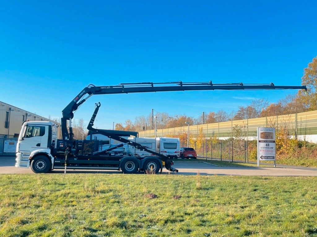MAN TGS 26.470 6x2 Abrollkipper + Kran Hiab 228-6 - Xe tải nâng móc, Xe cẩu tự hành: hình 3 MAN TGS 26.470 6x2 Abrollkipper + Kran Hiab 228-6 - Xe tải nâng móc, Xe cẩu tự hành: hình 3