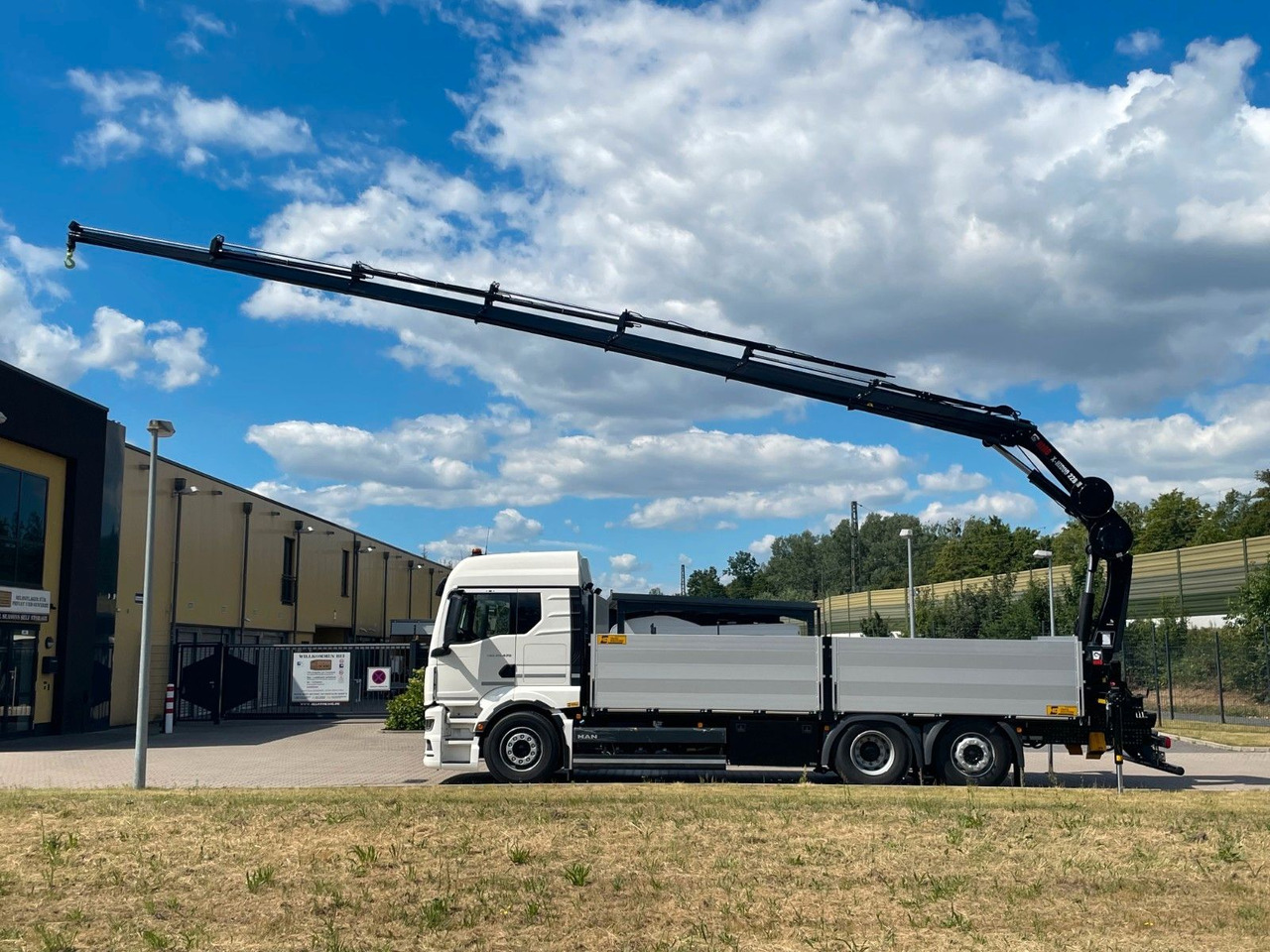 MAN TGS 26.480 /6X2 Euro6 Retarder HIAB 228 - 6 - Xe cẩu tự hành: hình 2 MAN TGS 26.480 /6X2 Euro6 Retarder HIAB 228 - 6 - Xe cẩu tự hành: hình 2