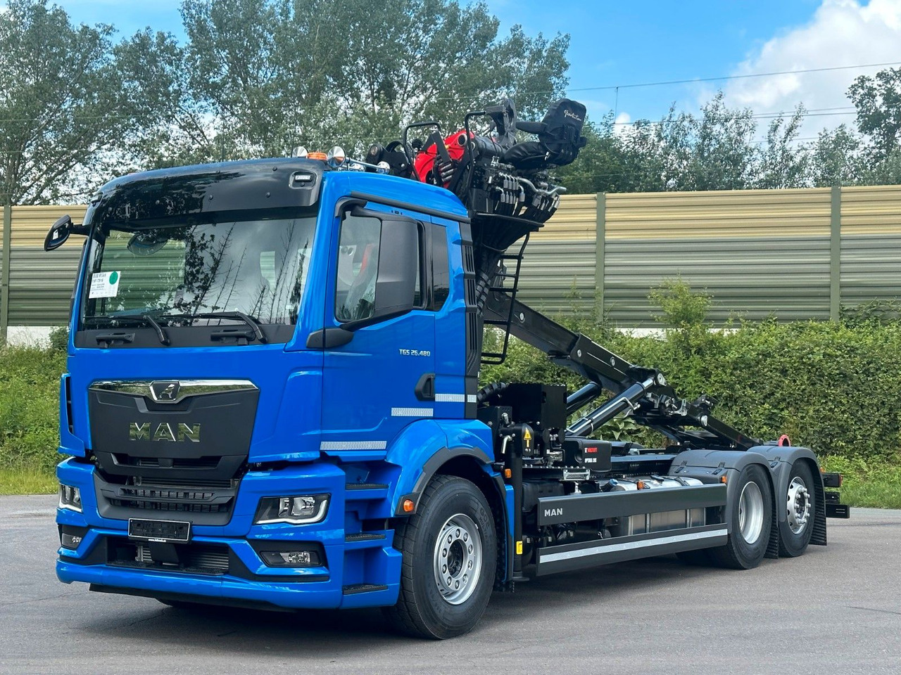 MAN TGS 26.480 6x2 Abrollkipper + Kran EPSILON - Xe tải nâng móc, Xe cẩu tự hành: hình 2 MAN TGS 26.480 6x2 Abrollkipper + Kran EPSILON - Xe tải nâng móc, Xe cẩu tự hành: hình 2