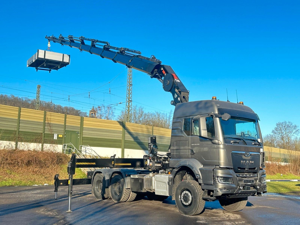 MAN TGS 26.520 6x6 Kran HIAB X-HIPRO 548E-8 - Xe cẩu tự hành: hình 1 MAN TGS 26.520 6x6 Kran HIAB X-HIPRO 548E-8 - Xe cẩu tự hành: hình 1