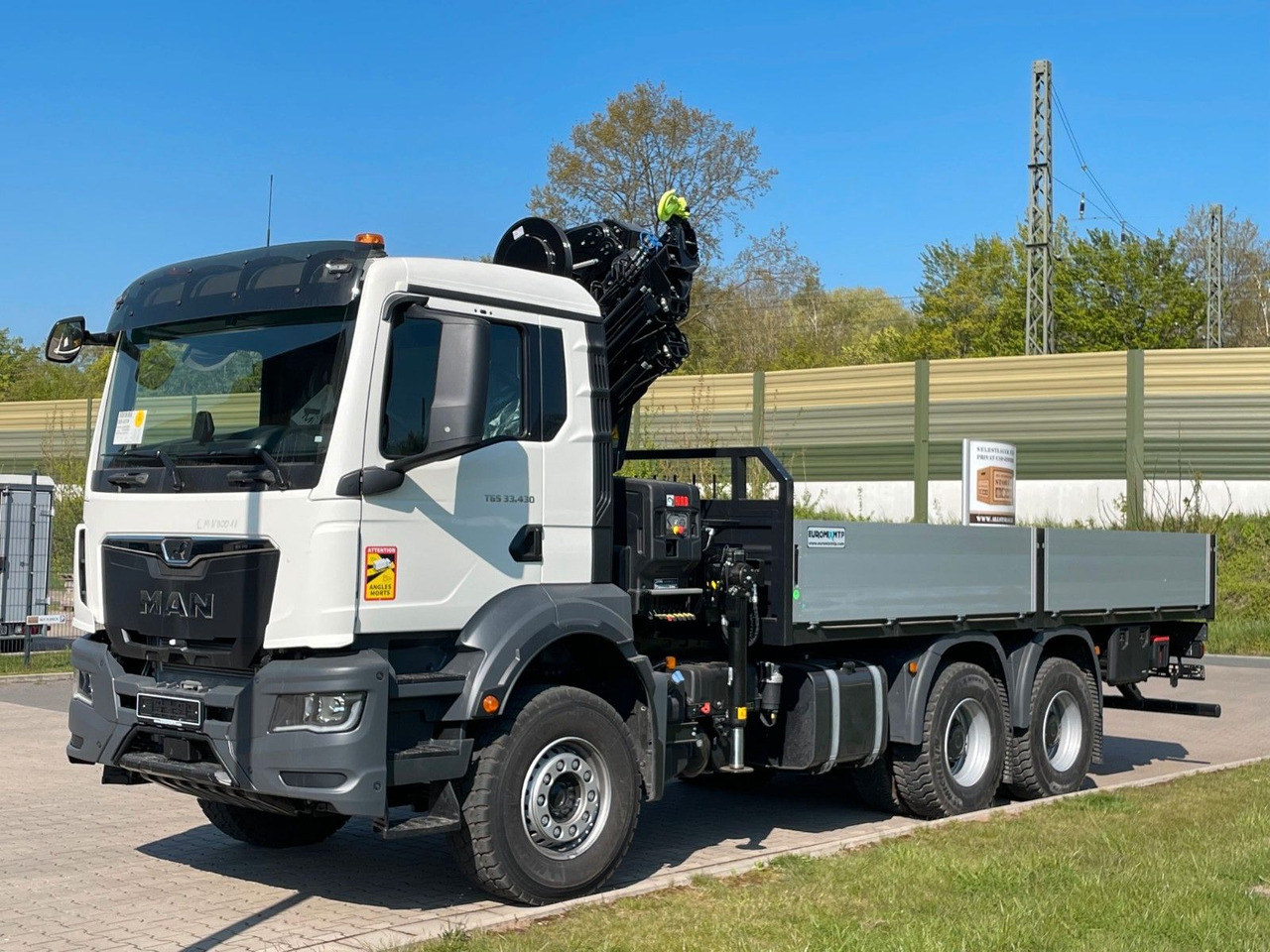 MAN TGS 33.440 6x4 HIAB 228-6 - Xe cẩu tự hành: hình 3 MAN TGS 33.440 6x4 HIAB 228-6 - Xe cẩu tự hành: hình 3