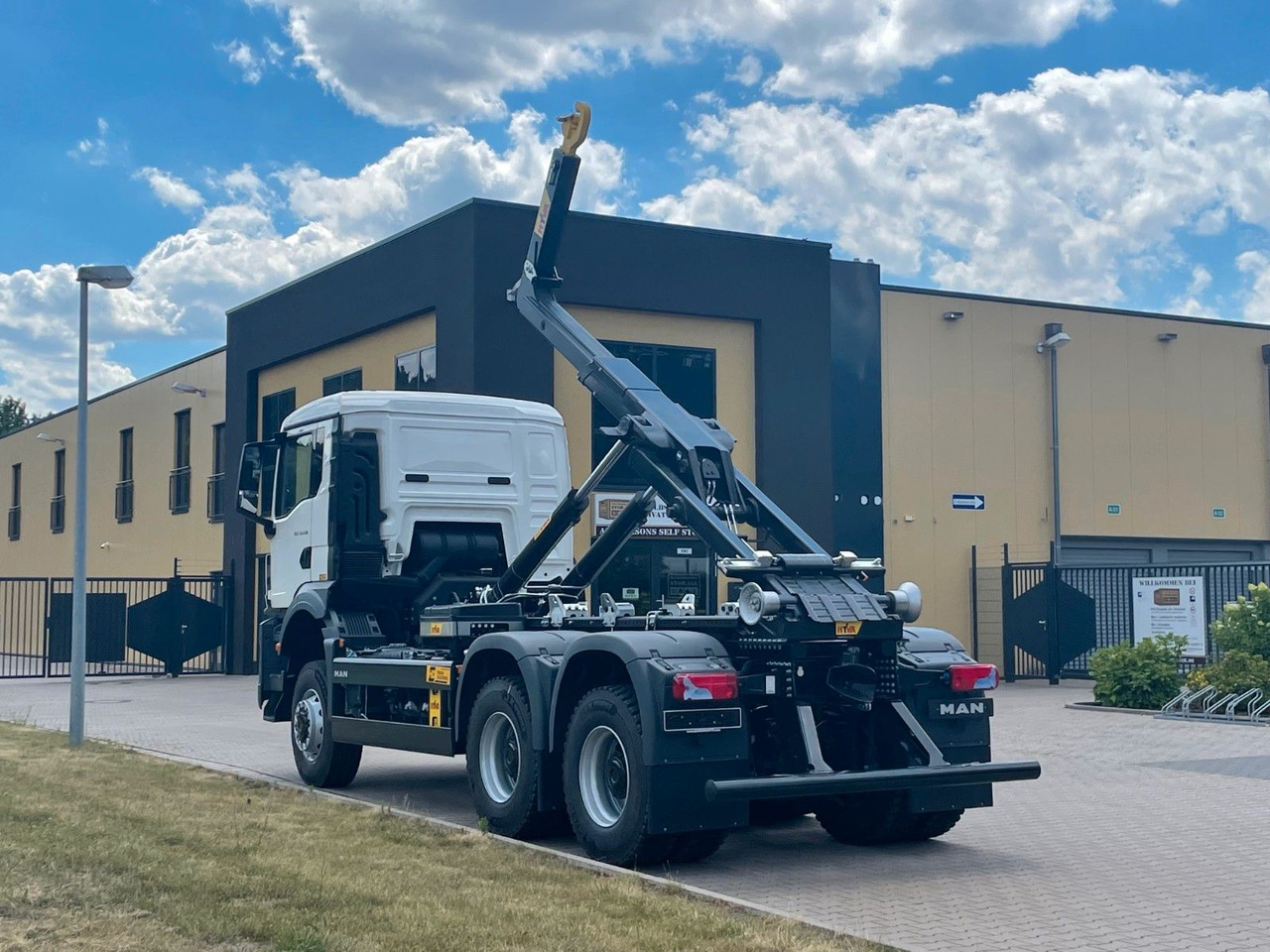MAN TGS 33.440 6x6 Euro6e Hyva - Hiab MultiLift - Xe tải nâng móc, Xe cẩu tự hành: hình 4 MAN TGS 33.440 6x6 Euro6e Hyva - Hiab MultiLift - Xe tải nâng móc, Xe cẩu tự hành: hình 4