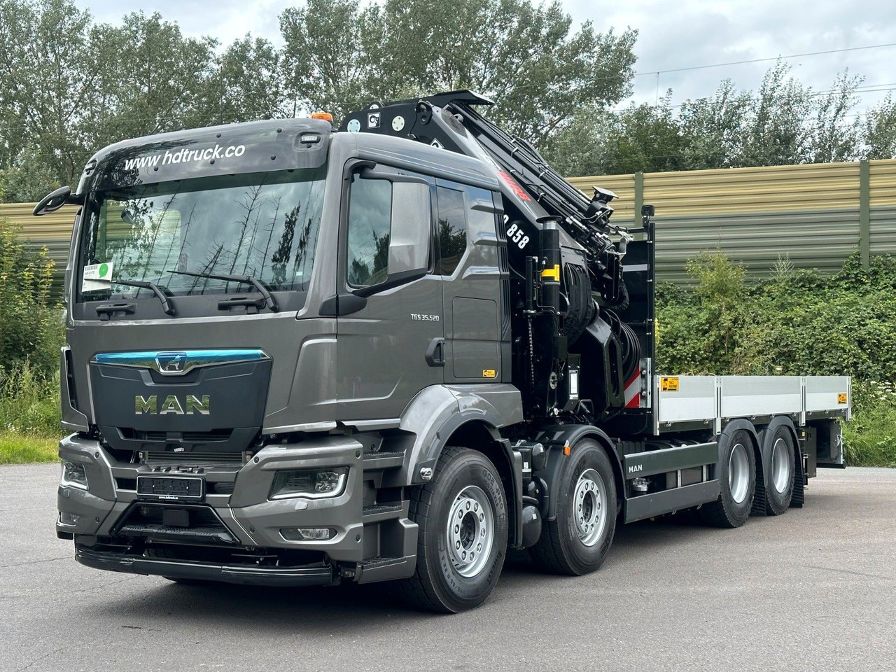 MAN TGS 35.520 8x4 BL HIAB X-HiPro858E-8 & Jib150x-6 - Xe cẩu tự hành: hình 3 MAN TGS 35.520 8x4 BL HIAB X-HiPro858E-8 & Jib150x-6 - Xe cẩu tự hành: hình 3