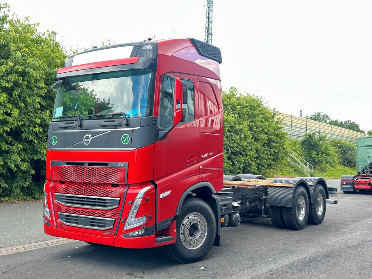 Volvo FH 540 6x4 - Xe tải khung gầm: hình 1 Volvo FH 540 6x4 - Xe tải khung gầm: hình 1