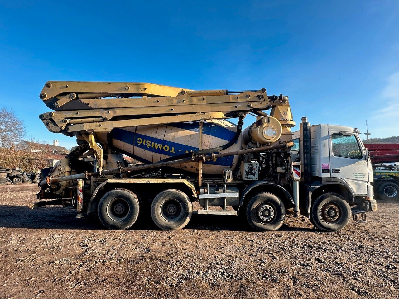 Volvo FM380 8X4 CIFA 28m Fahrmischer Pumpe - Xe bơm bê tông: hình 3 Volvo FM380 8X4 CIFA 28m Fahrmischer Pumpe - Xe bơm bê tông: hình 3