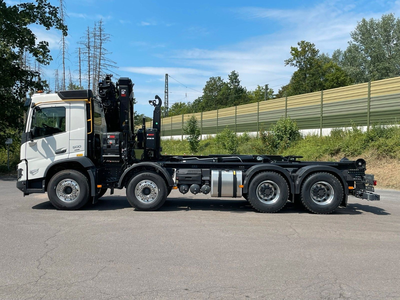 Volvo FMX 500 8x4 Abrollkipper + Kran Hiab 228-6 - Xe tải nâng móc, Xe cẩu tự hành: hình 4 Volvo FMX 500 8x4 Abrollkipper + Kran Hiab 228-6 - Xe tải nâng móc, Xe cẩu tự hành: hình 4