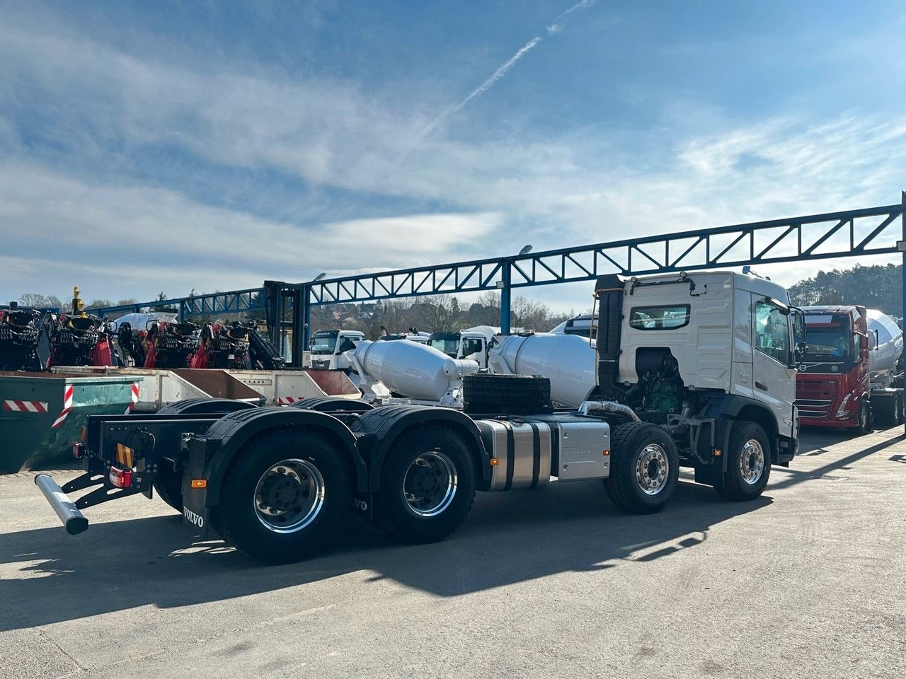 Volvo FMX 500 8x4 - Xe tải khung gầm: hình 4 Volvo FMX 500 8x4 - Xe tải khung gầm: hình 4