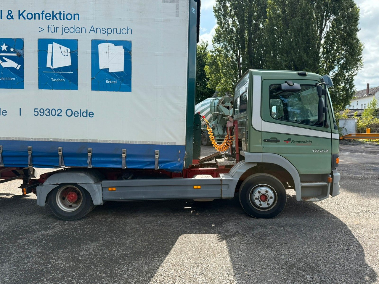 Mercedes-Benz ATEGO 1023 4X2 - Xe đầu kéo: hình 2 Mercedes-Benz ATEGO 1023 4X2 - Xe đầu kéo: hình 2
