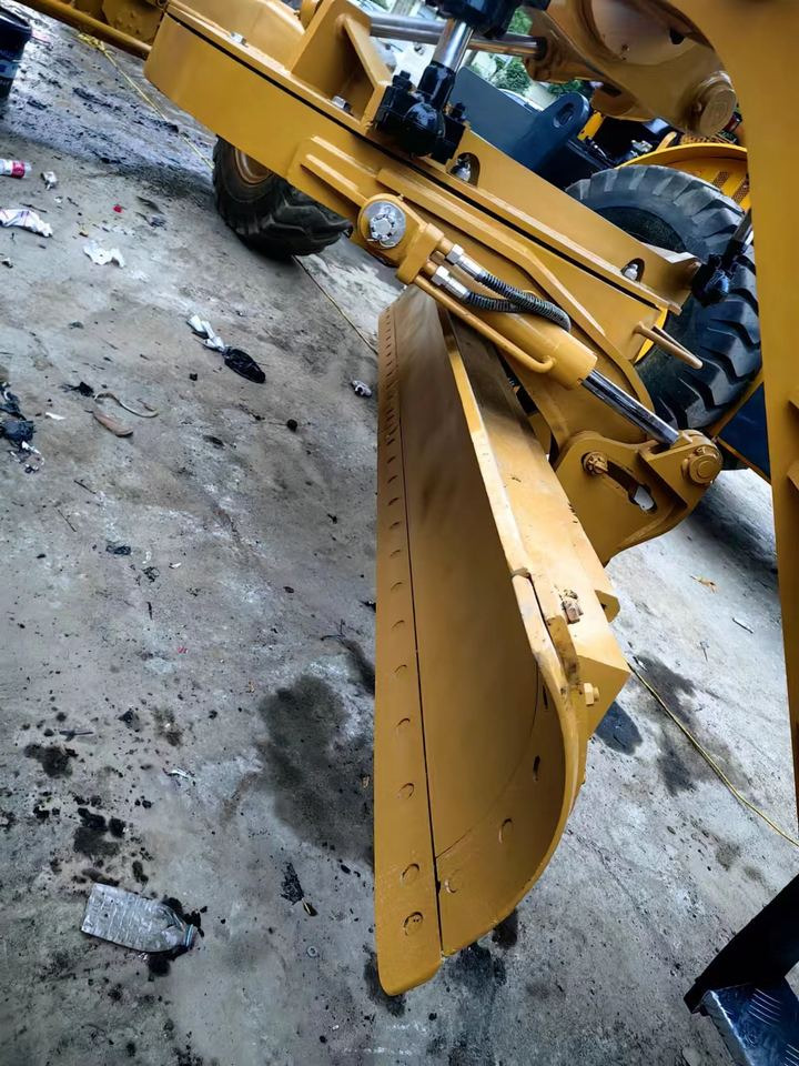 CAT 140H Grader Used Second Hand Good Condition for Sale From Janpan - Máy san: hình 2 CAT 140H Grader Used Second Hand Good Condition for Sale From Janpan - Máy san: hình 2