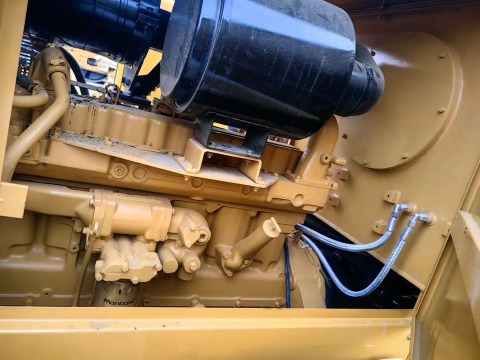 CAT 140H Grader Used Second Hand Good Condition for Sale From Janpan - Máy san: hình 5 CAT 140H Grader Used Second Hand Good Condition for Sale From Janpan - Máy san: hình 5