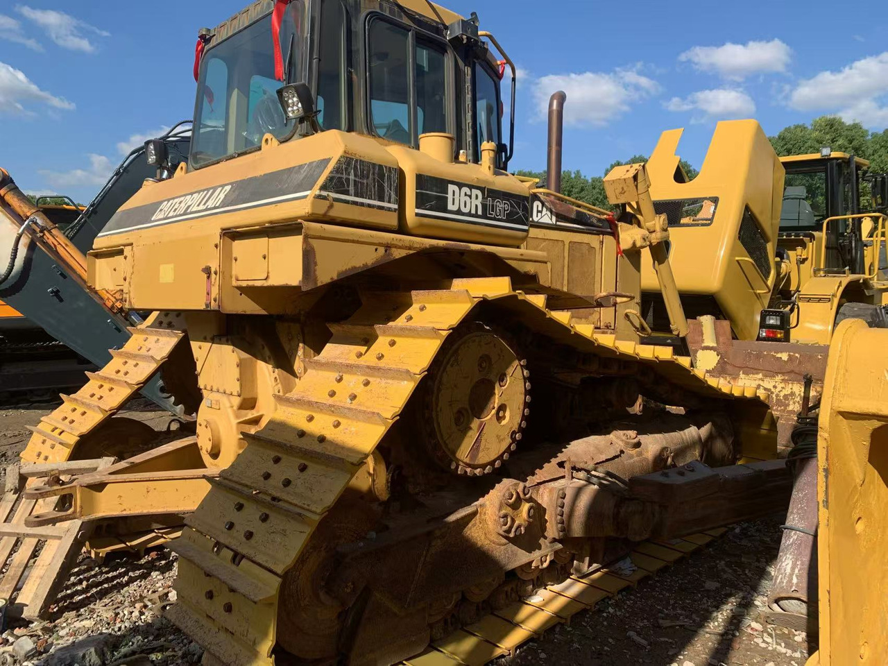 CATERPILLAR D6R - Máy ủi: hình 5 CATERPILLAR D6R - Máy ủi: hình 5