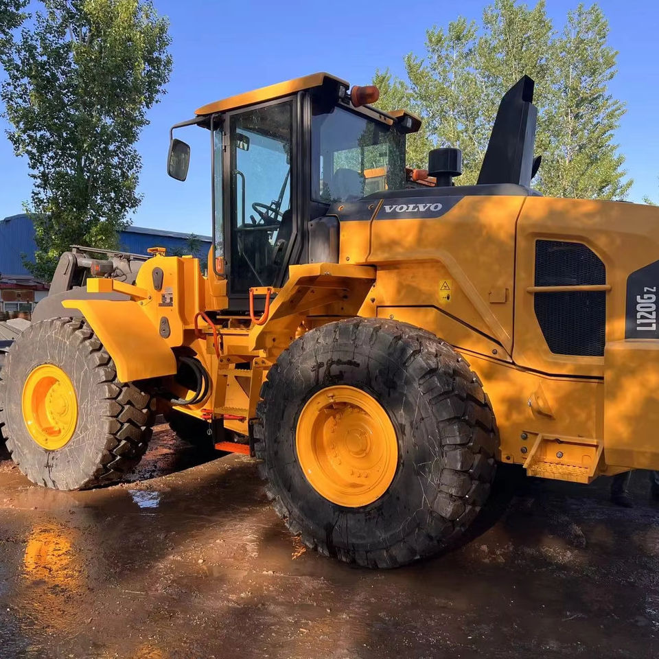 Hot Selling Used Original Sweden Hydraulic Volvo L120GZ Wheel Loader Second Hand Loader Volvo L220G in Good Condition for Sale - Máy xúc lật bánh lốp: hình 1 Hot Selling Used Original Sweden Hydraulic Volvo L120GZ Wheel Loader Second Hand Loader Volvo L220G in Good Condition for Sale - Máy xúc lật bánh lốp: hình 1