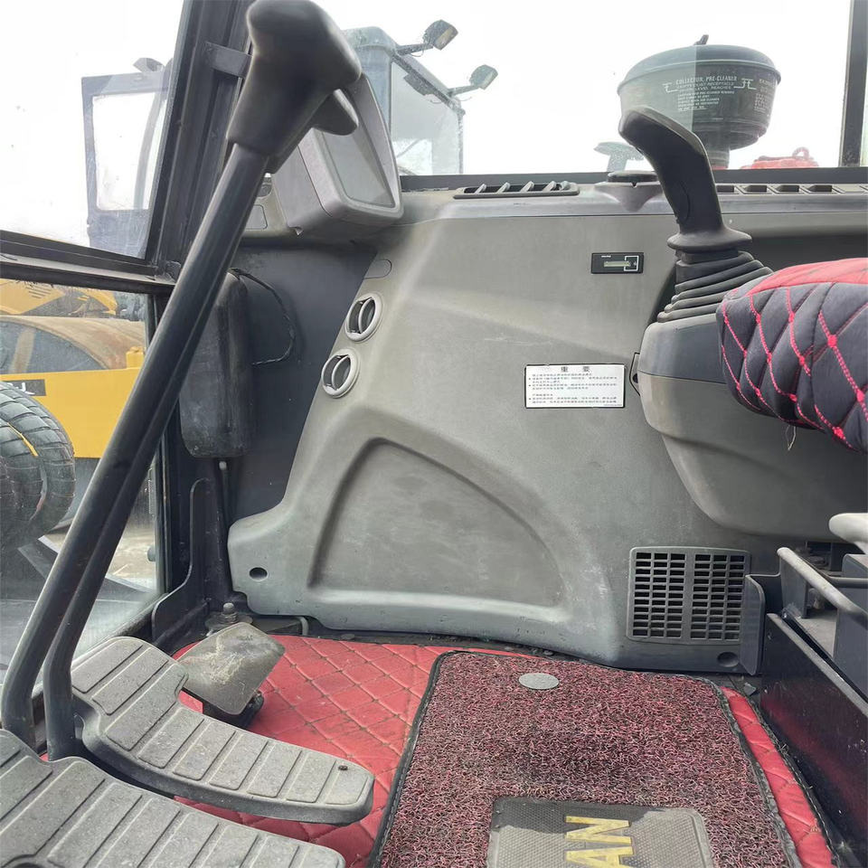 Original Color Used Doosan Dx55 Mini Excavator Used 5 Ton 5.5ton Mini Doosan Excavator for Sale Used Doosan Dx55-9c - Máy xúc mini: hình 4 Original Color Used Doosan Dx55 Mini Excavator Used 5 Ton 5.5ton Mini Doosan Excavator for Sale Used Doosan Dx55-9c - Máy xúc mini: hình 4
