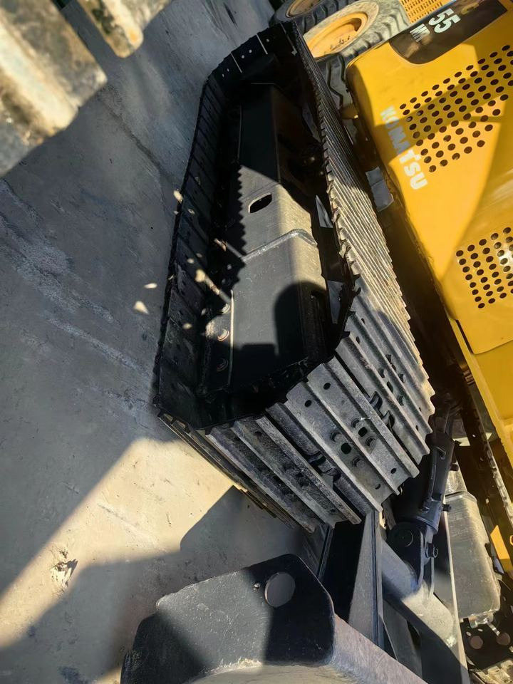 Original Good Condition USED Excavator PC-55MR 5 Ton Mini Excavator Crawler Excavator for Komatsu - Máy xúc bánh xích: hình 5 Original Good Condition USED Excavator PC-55MR 5 Ton Mini Excavator Crawler Excavator for Komatsu - Máy xúc bánh xích: hình 5