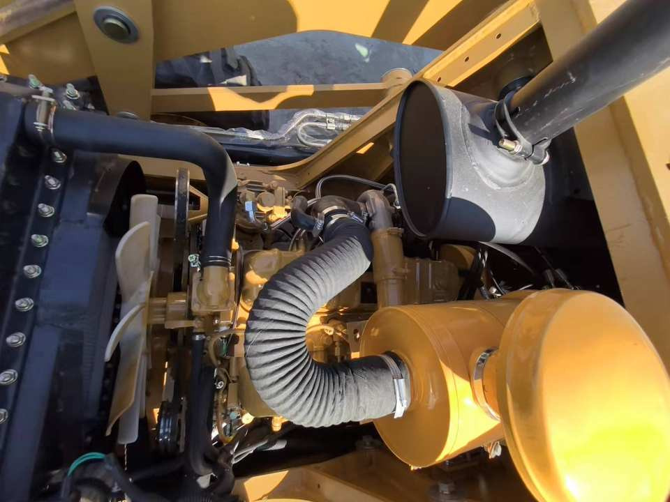 Used Caterpillar 2024 Year Low Hours 420f 420f2 420e 416e Secondhand Cat 420f with 20 Hours in Stock - Máy xúc trước múc sau: hình 5 Used Caterpillar 2024 Year Low Hours 420f 420f2 420e 416e Secondhand Cat 420f with 20 Hours in Stock - Máy xúc trước múc sau: hình 5