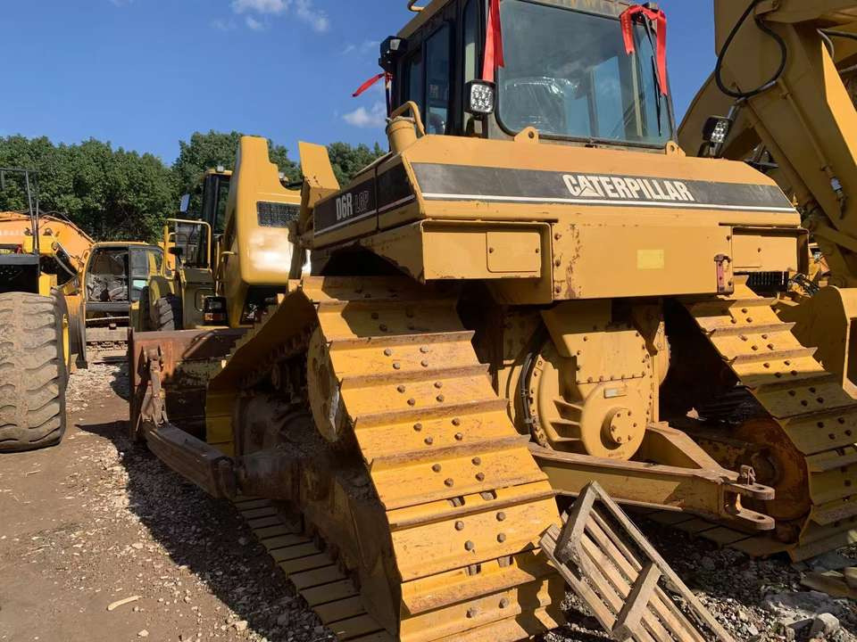 Used Caterpillar Bulldozer D6R, Caterpillar Bulldozer, Caterpillar D6R Bulldozer - Máy ủi: hình 3 Used Caterpillar Bulldozer D6R, Caterpillar Bulldozer, Caterpillar D6R Bulldozer - Máy ủi: hình 3
