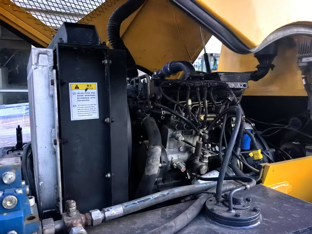 Máy đầm XCMG XS123J: hình 6