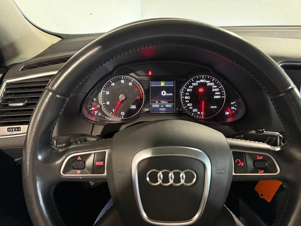 Audi Q5 2.0 TFSI quattro Pro Line | 2011 | 228.356 km | 22-PBP-4 - SUV: hình 3 Audi Q5 2.0 TFSI quattro Pro Line | 2011 | 228.356 km | 22-PBP-4 - SUV: hình 3