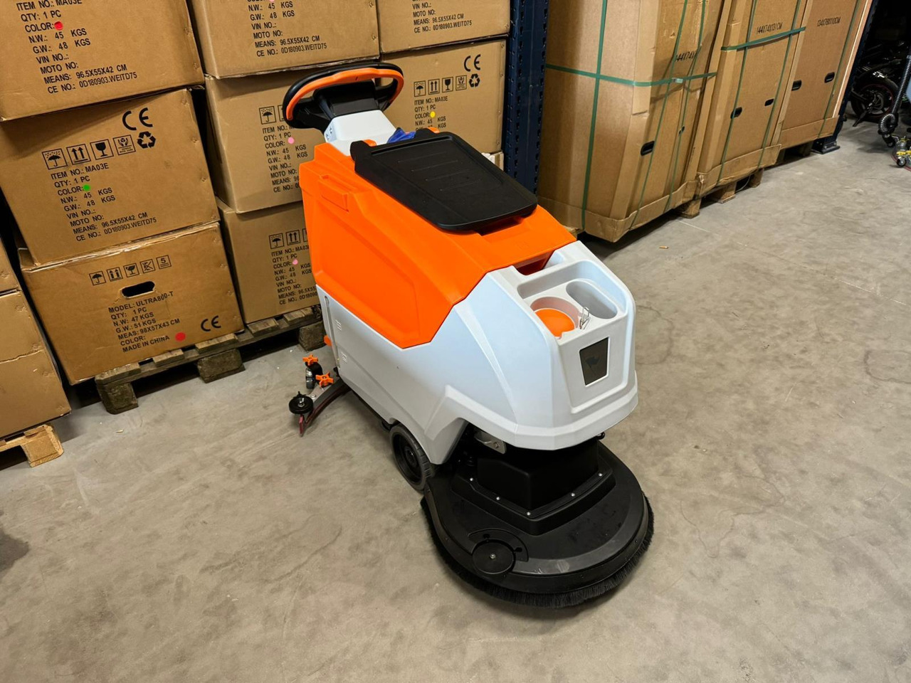 CHANCEE XMD 50/50C VEEGMACHINE NIEUW - Máy vệ sinh: hình 1 CHANCEE XMD 50/50C VEEGMACHINE NIEUW - Máy vệ sinh: hình 1